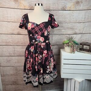 ModCloth Charm Convention Plaid Floral Lace Fit Flare Dress Sweetheart Small‎